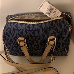 Michaels Kors bag in mint condition